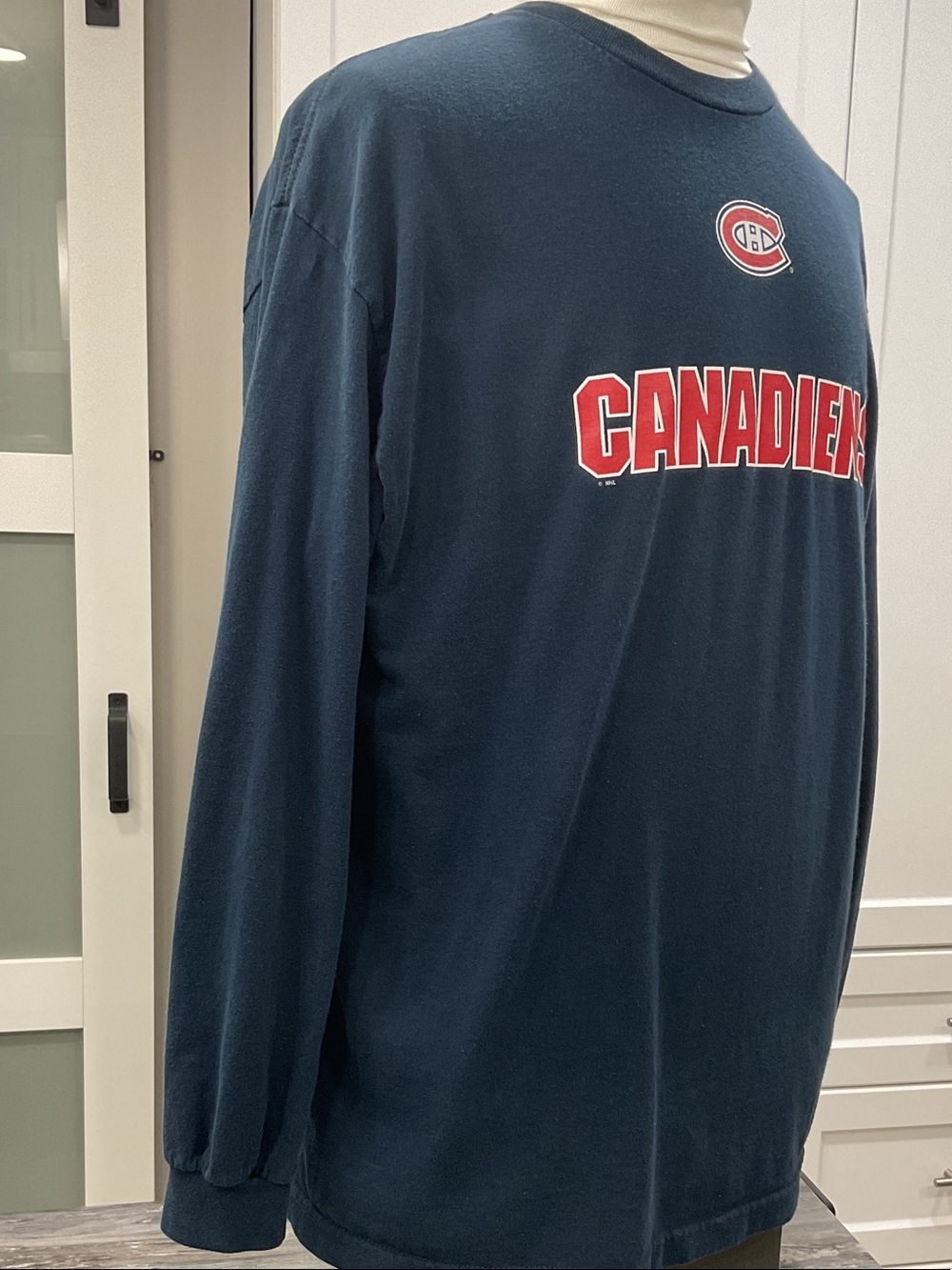 🏒 Montreal Canadiens Navy Blue Long Sleeve Shirt | Adult XL - Picture 5 of 7